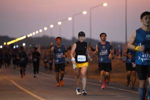 BIB: 42560, 4172, 46251
                            <button type="button" onclick="openModal(11315234)" class="btn btn-primary btn-sm float-right btn-popup" data-toggle="modal" data-target=".modal-high-quality">
                        <i class="fas fa-shopping-cart"></i> Add to Cart
                    </button>
                                            <button type="button" onclick="isThisMe(11315234, true)" class="btn btn-success btn-sm float-right btn-popup btn-isme hidden" data-toggle="tooltip" data-placement="bottom" title="นี่คือรูปของคุณใช่ไหม คลิกที่นี่เพื่อเอาเข้าอัลบั้ม">
                        <i class="fas fa-plus"></i> Add to album
                    </button>
                    <button type="button" onclick="isThisMe(11315234, false)" class="btn btn-warning btn-sm float-right btn-popup btn-isnotme hidden">
                        <i class="fas fa-ban"></i> Remove from album
                    </button>
